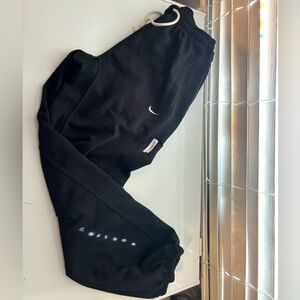 Men’s sweats